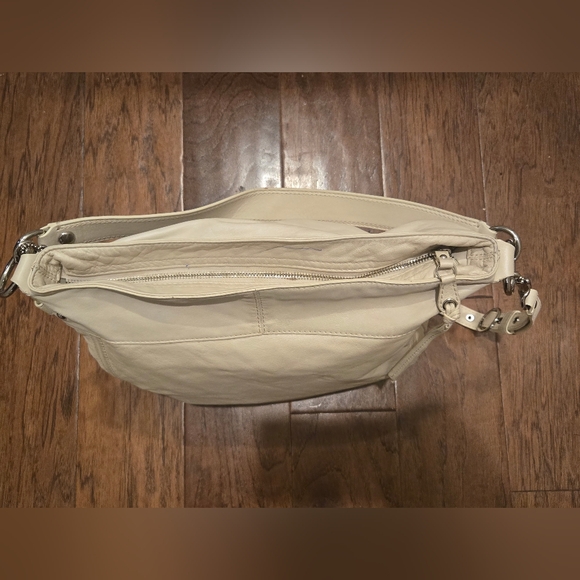 Coach Zoe Ivory Leather Hobo Bag, SilverTone Hardware, Detachable Shoulder Strap - Picture 12 of 16